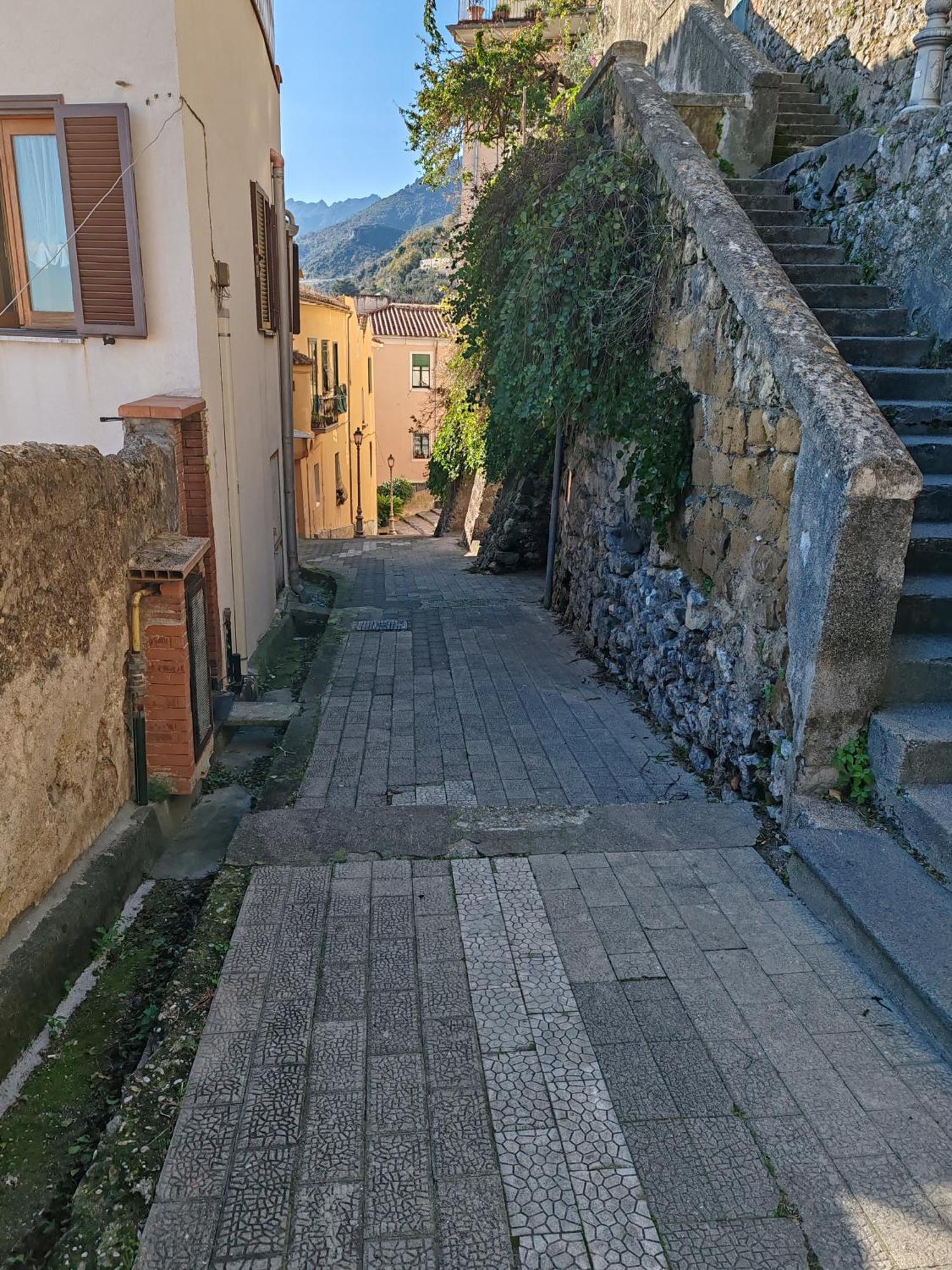 Smart House Ingresso Indipendente- Amalfi Coast Apartman Salerno Kültér fotó
