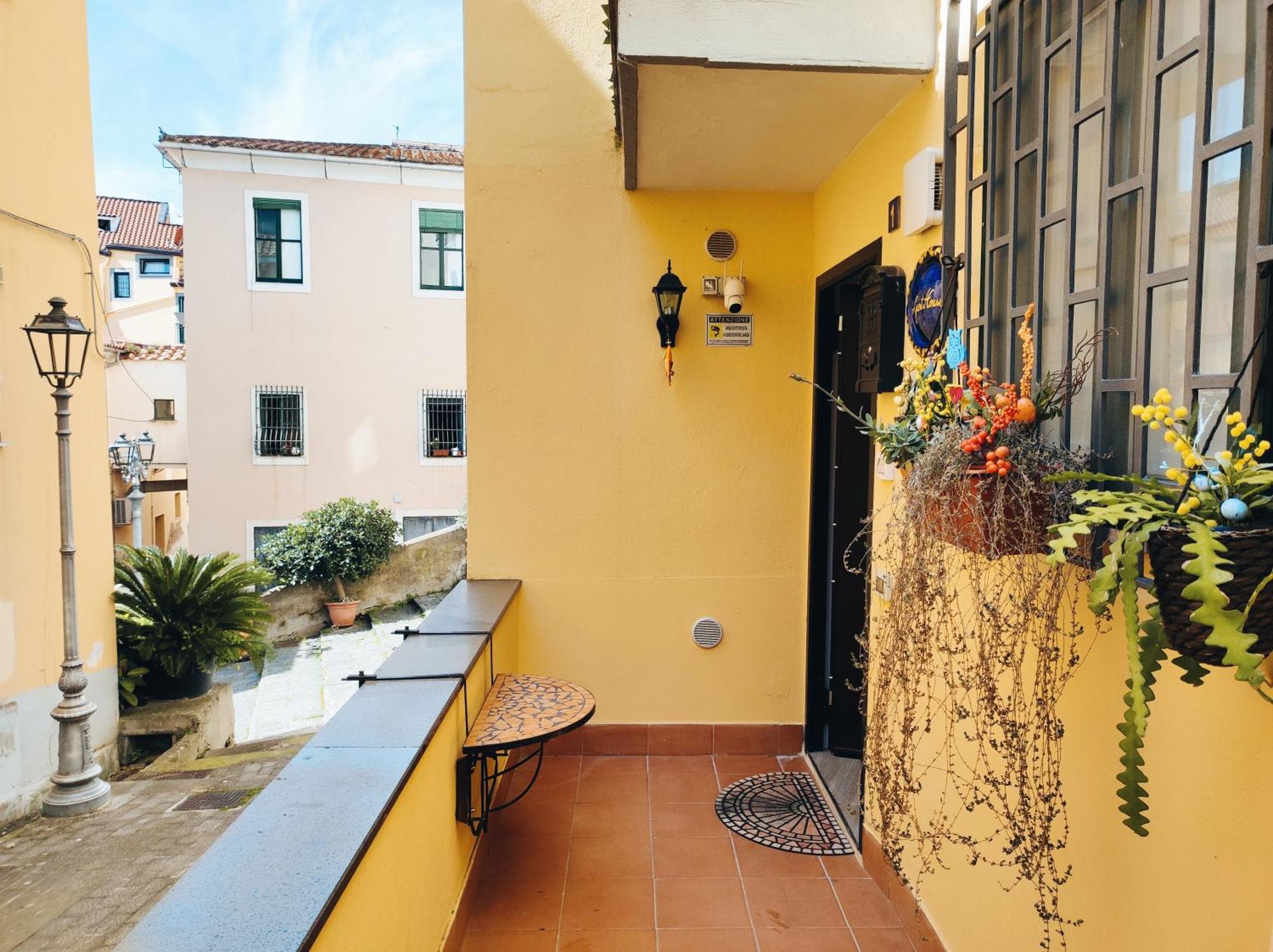 Smart House Ingresso Indipendente- Amalfi Coast Apartman Salerno Kültér fotó